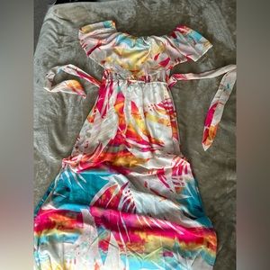 Tropical Multi colored Vacation Dress ☀️